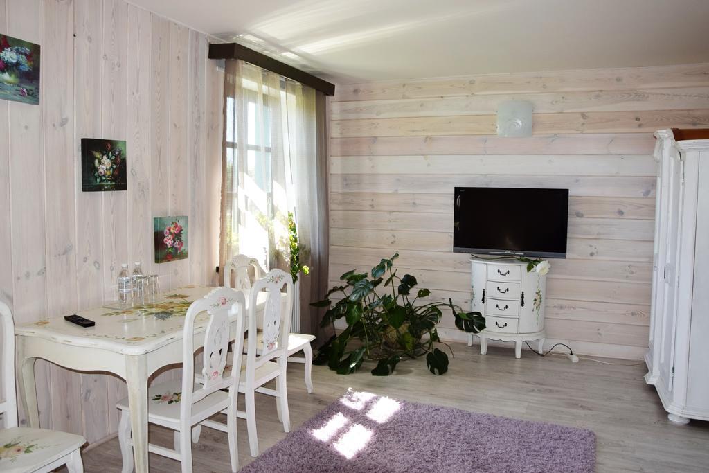 Bojarski Gosciniec Bed & Breakfast Narewka Dış mekan fotoğraf